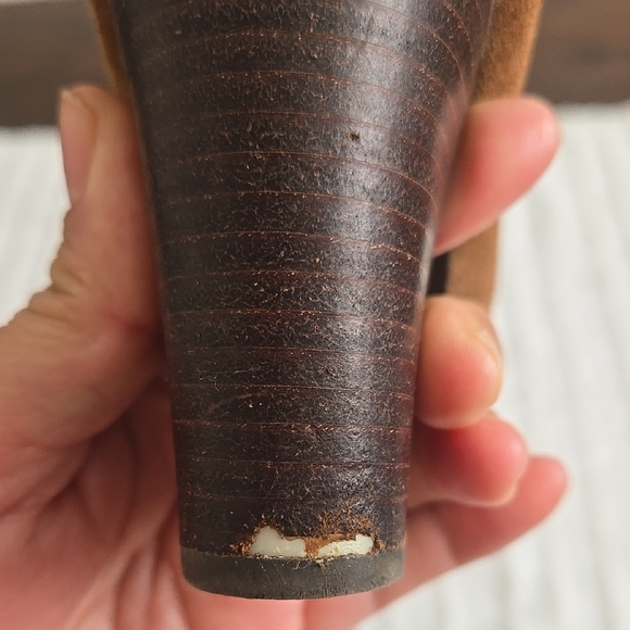 Chic Tan Suede Heels - Picture 6 of 6